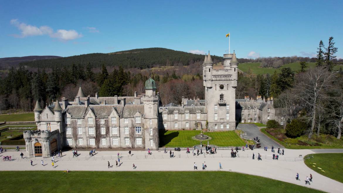 drone-balmoral-castle-scaled.jpg